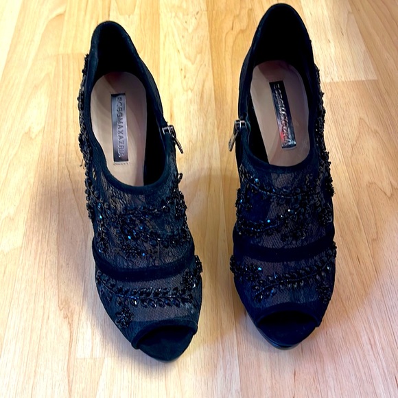 Bcbg black lace stilettos zip  up platform beads suede - Picture 3 of 5